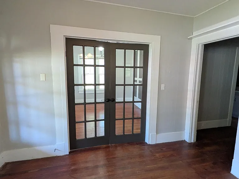 2404 Whitesburg Dr S — Photo 25