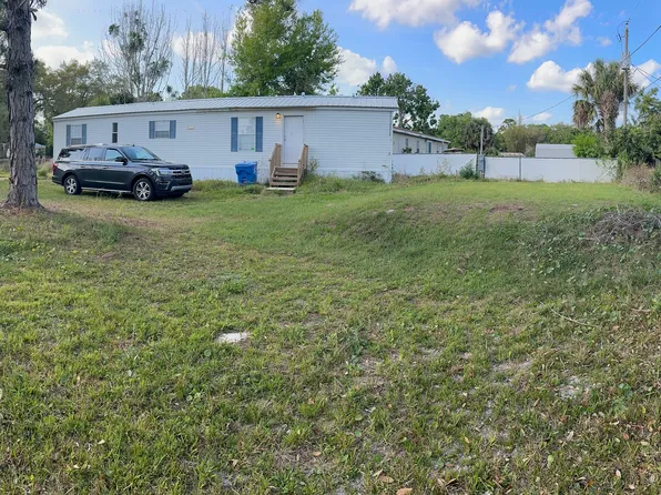 167 Mae St, Oak Hill, FL 32759