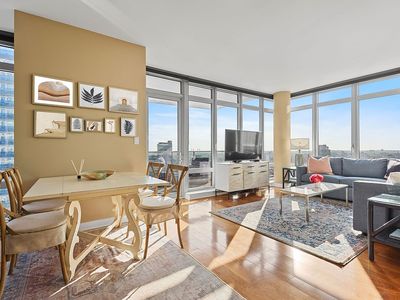 2 Northside Piers APT 19G, Brooklyn, NY, 11249