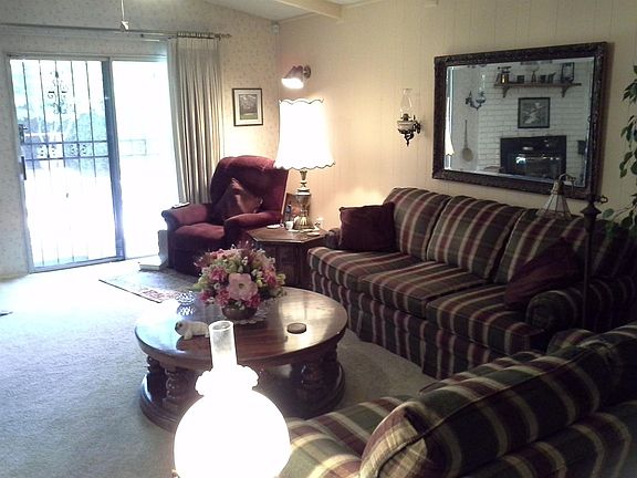 4th image of 6472 N Ferger Ave