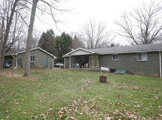2551 Old Route 422 E, Fenelton, PA 16034
