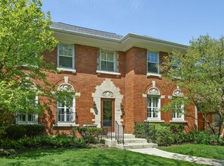 1039 Woodbine Ave, Oak Park, IL 60302