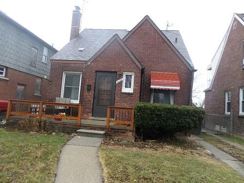 2nd image of 19154 Rogge St