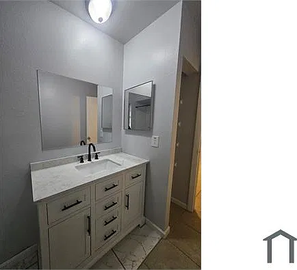 2 bed, 891 sqft, $1,750 — Photo 3