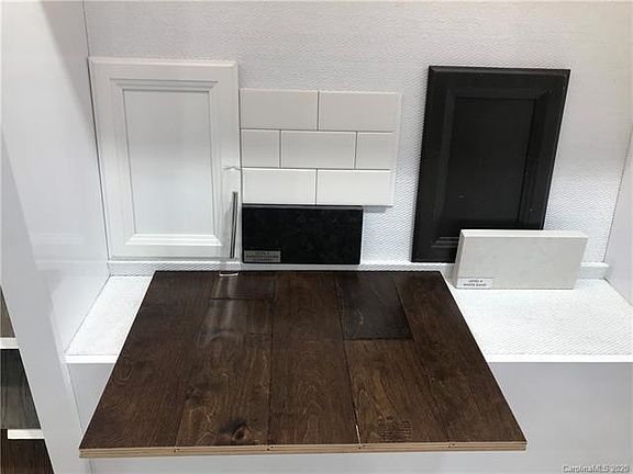 2nd image of 904 Stebbins Dr #86