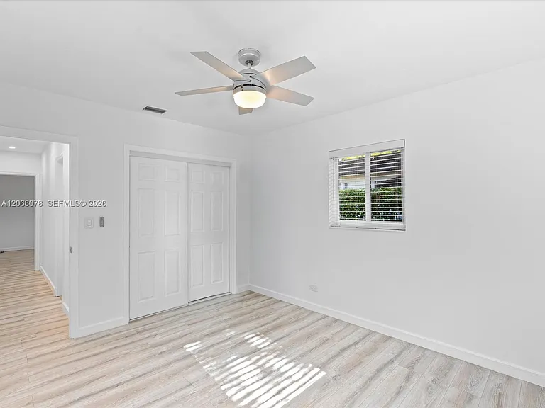 5406 S Le Jeune Rd — Photo 33