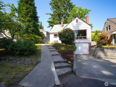 9219 15th Avenue NE, Seattle, WA, 98115