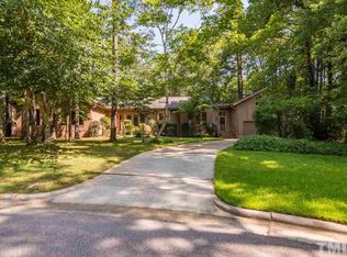 6 Lacrosse Pl, Chapel Hill, NC 27517