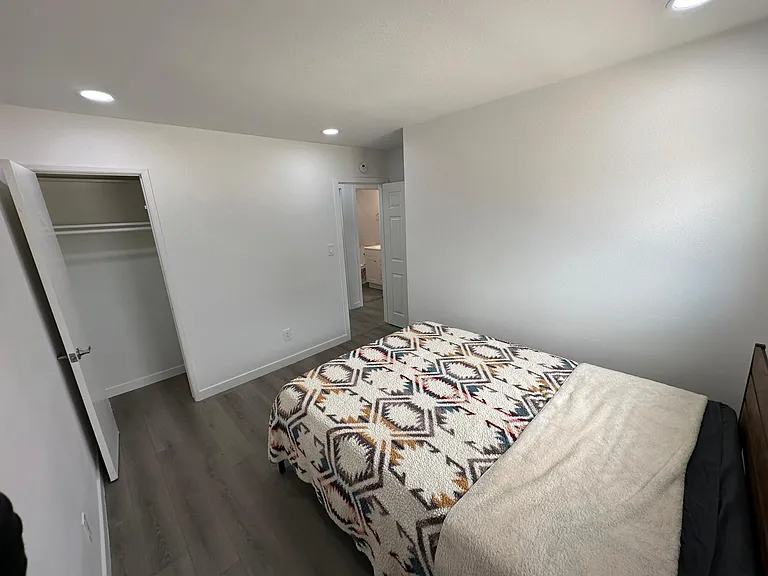 4503 Limerick Way — Photo 8
