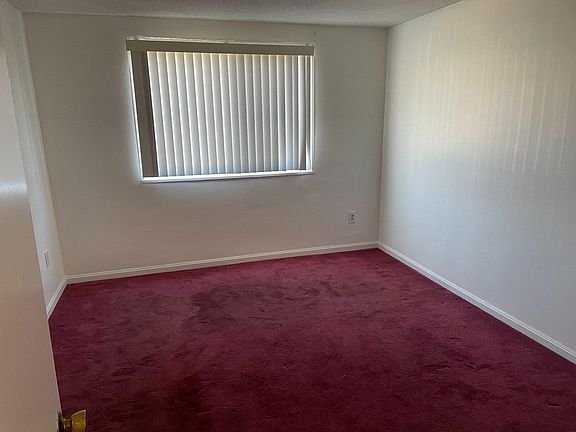 4th image of 3831 Hamilton St #F-204