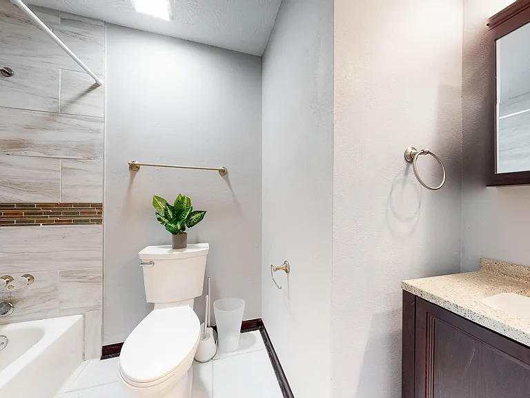 383 Wesley Park Dr #1 — Photo 11
