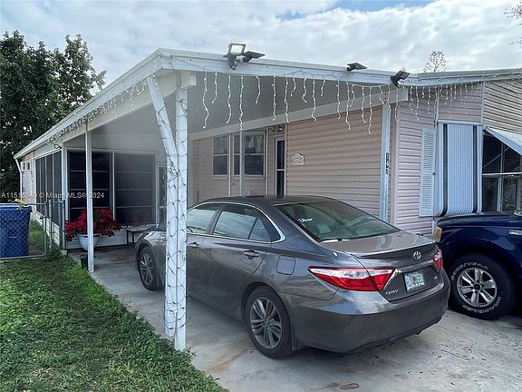 2nd image of 19800 SW 180th Ave Lot 142