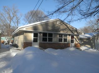 173 Iris St, Mahtomedi, MN 55115