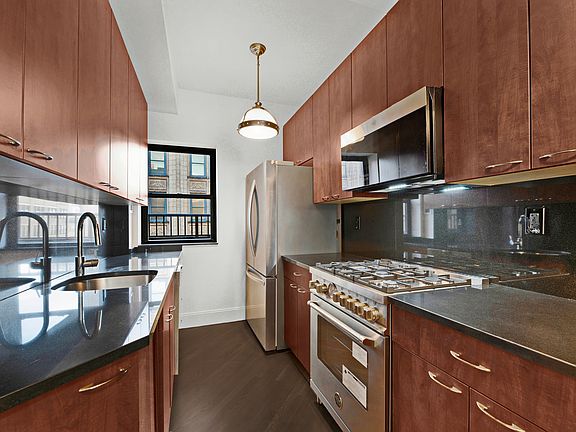 3rd image of 121 Madison Ave #12D*