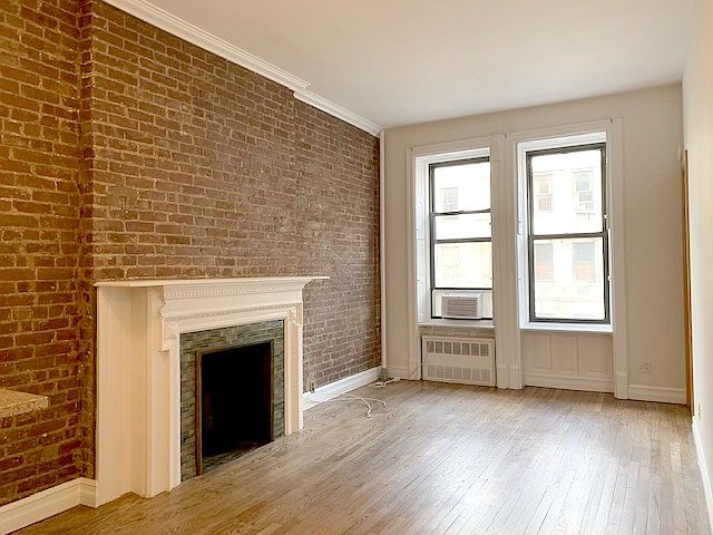 1st image of 168 W 77th St #2E