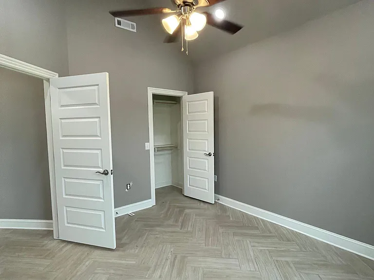 5624 Lavender Ave — Photo 10