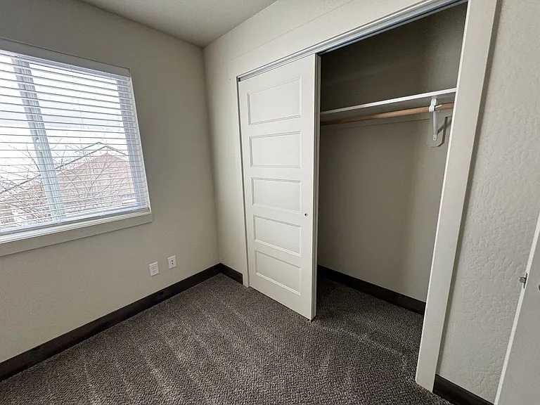 120 Jewel Basin Ct — Photo 10