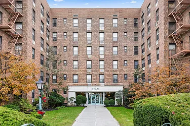 226-26 Union Tnpk, #1R