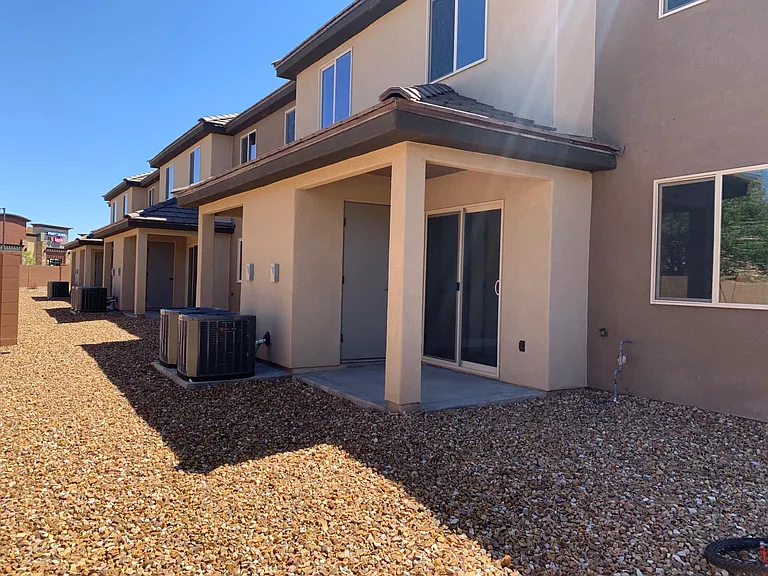 3239 S 840 E #19 — Photo 26