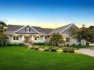 W8059 August Ave, Holmen, WI 54636