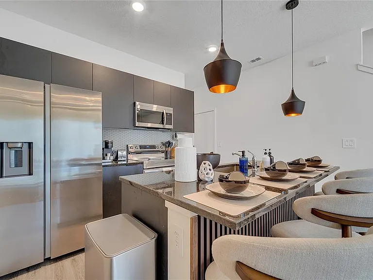 3205 Energy Dr — Photo 17