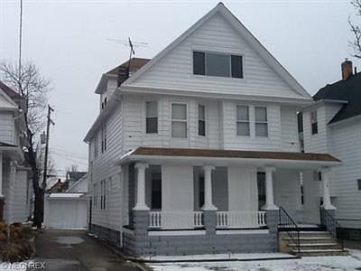 2nd image of 11926 Larchmere Blvd