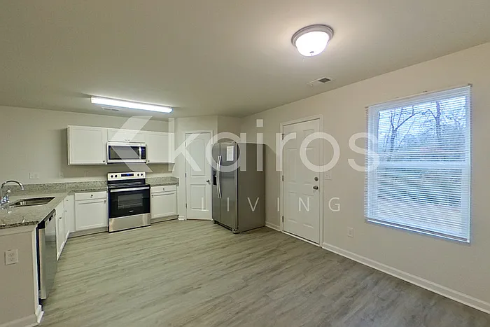 228 Fox Chase Way — Photo 4