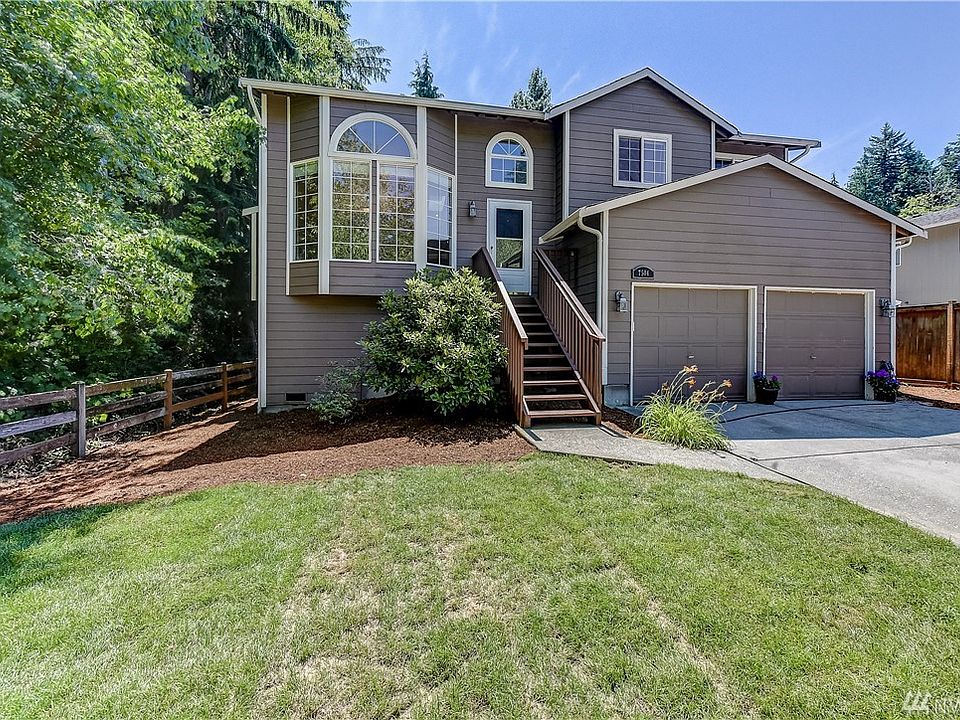 1st image of 7504 47th Pl NE