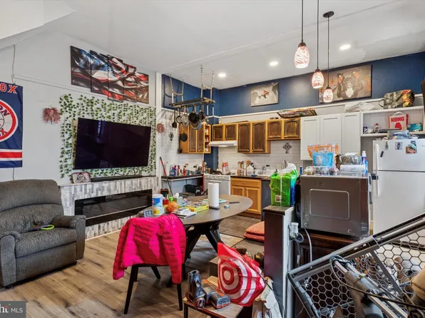 2410 Wharton St, Philadelphia, PA 19146