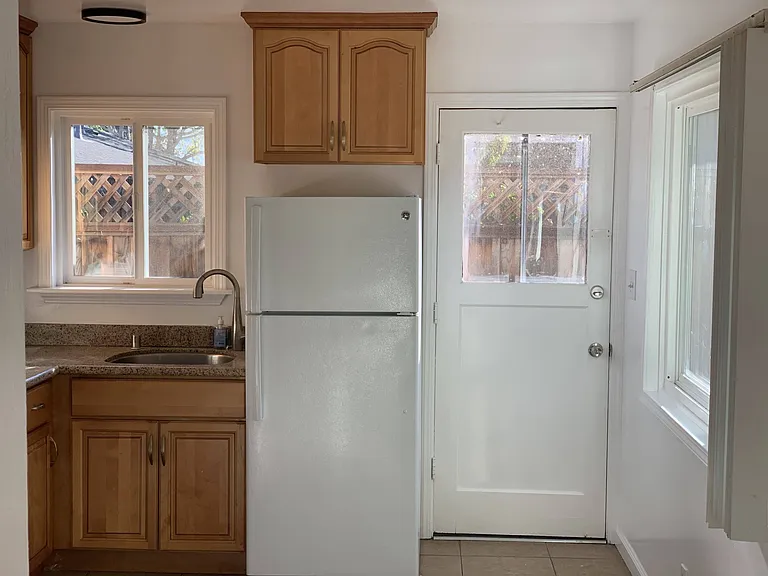 10235 University Way #10235 — Photo 6