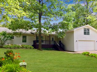 8220 Shepherd Hills Dr, Decatur, AR 72722