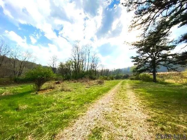 Carpenters Park Rd, Davidsville, PA 15928