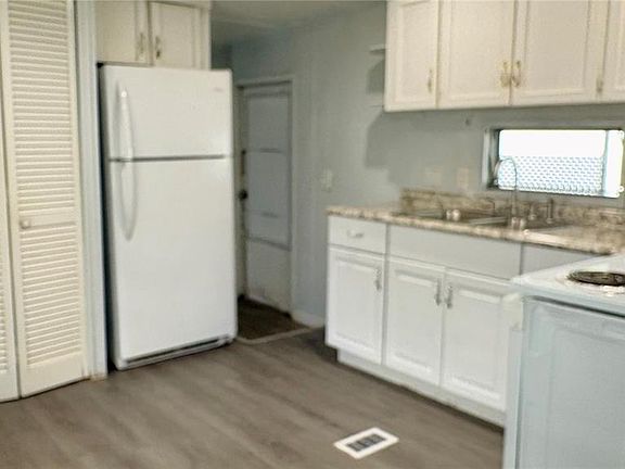 4th image of 5316 53RD AVENUE E #C21