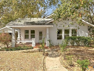 900 S Pecan Ave, Luling, TX, 78648