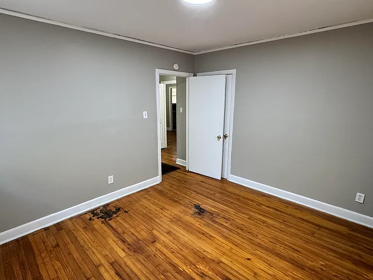 1041 Isabelle St — Photo 12
