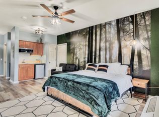 1001 Golf Dr #21-1, Reeds Spring, MO 65737