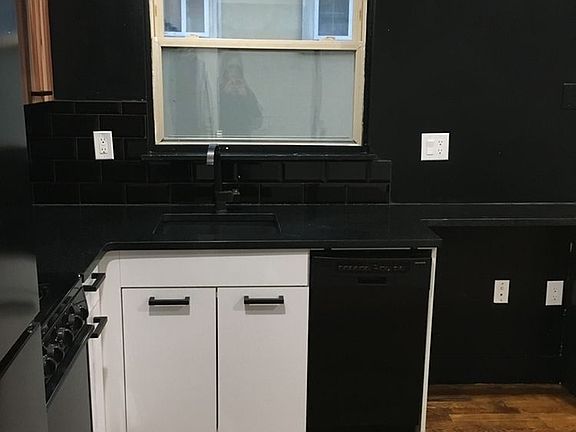 4th image of 8046 59th St #2
