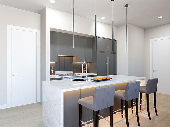 5th image of 1017 12th Ave S Unit C