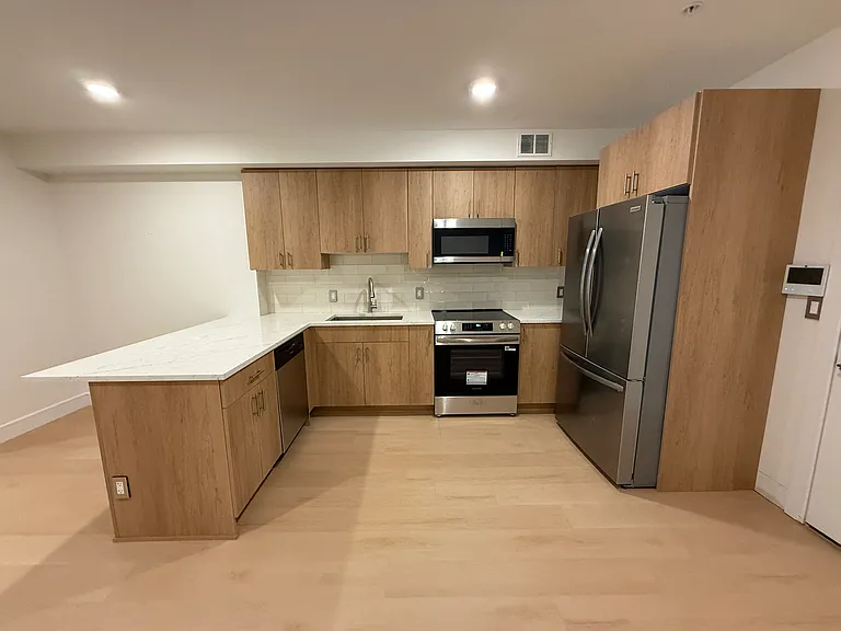 627 Valley Rd #C — Photo 6