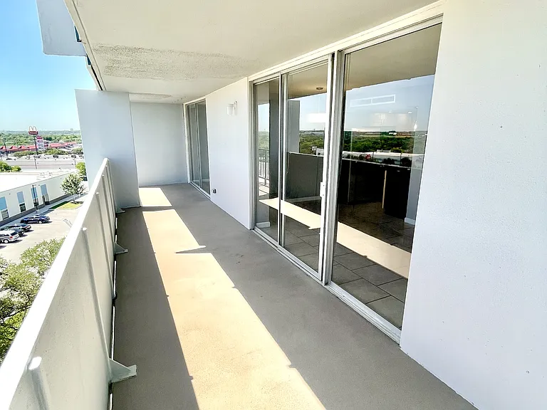 7039 San Pedro Ave #704-1 — Photo 19
