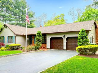 39 Jeryl St, Eatontown, NJ 07724