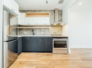 916 Bergen St, Brooklyn, NY 11238