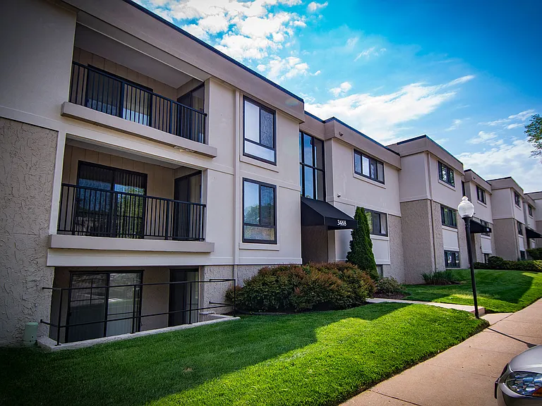 Unit Facade