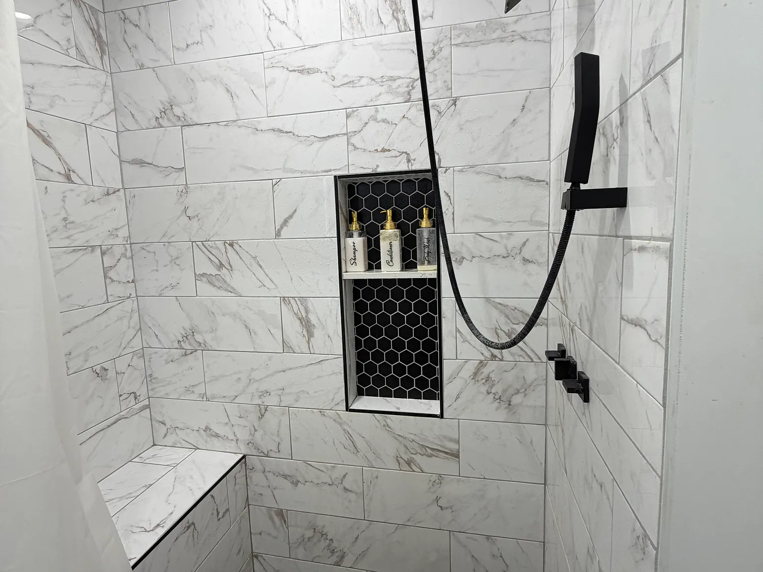 1 bed, 656 sqft, $2,000 — Photo 3