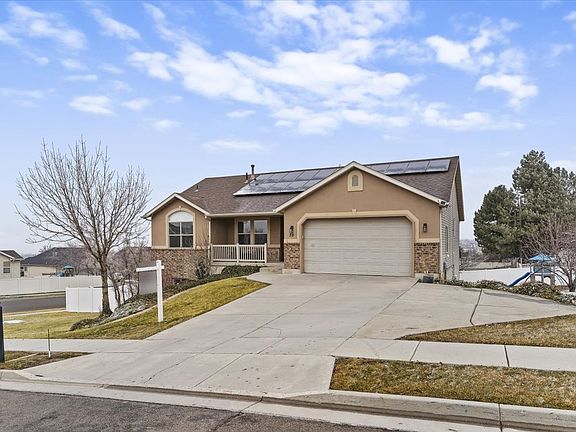 2nd image of 39 E 1500 S