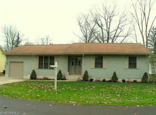 270 Redfern Rd, Chippewa Lake, OH 44215