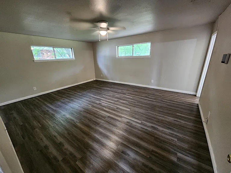 1708 Posey Ln — Photo 6