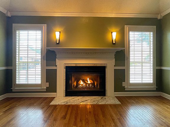 4th image of 1841 Pheasant Acre Ln E