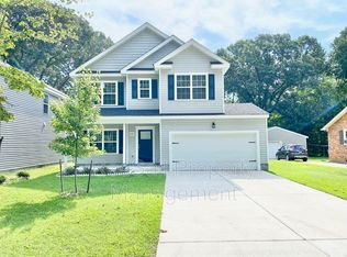 Laurel Ave, CHESAPEAKE, VA 23325
