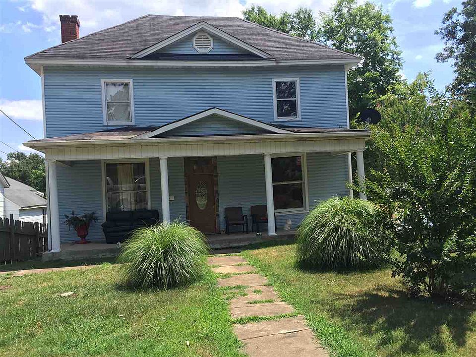 1st image of 729 N Main St